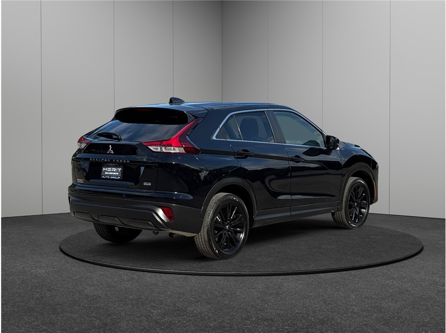 Vehicle image 5 of 37