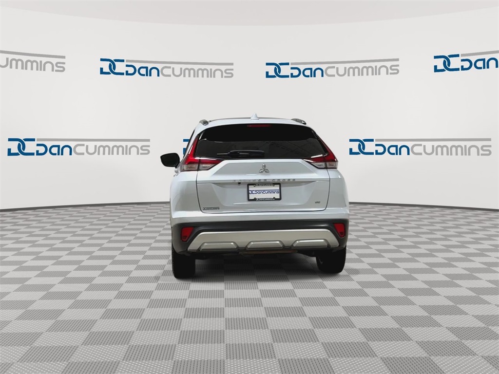 Vehicle image 7 of 29
