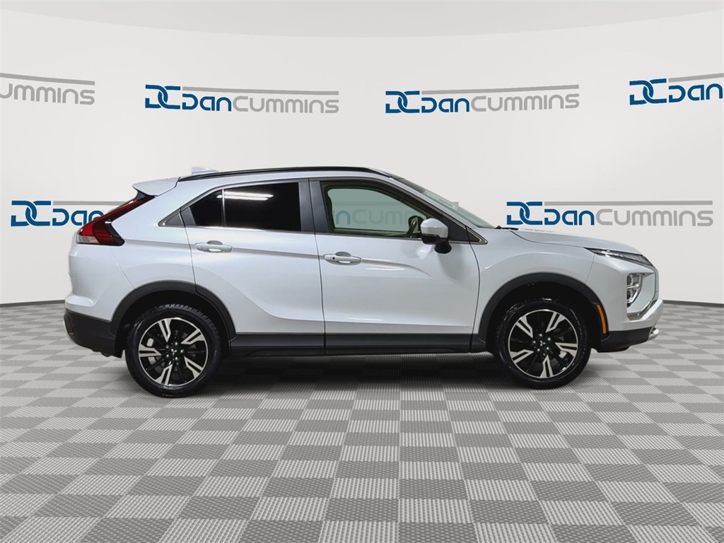 Vehicle image 5 of 29