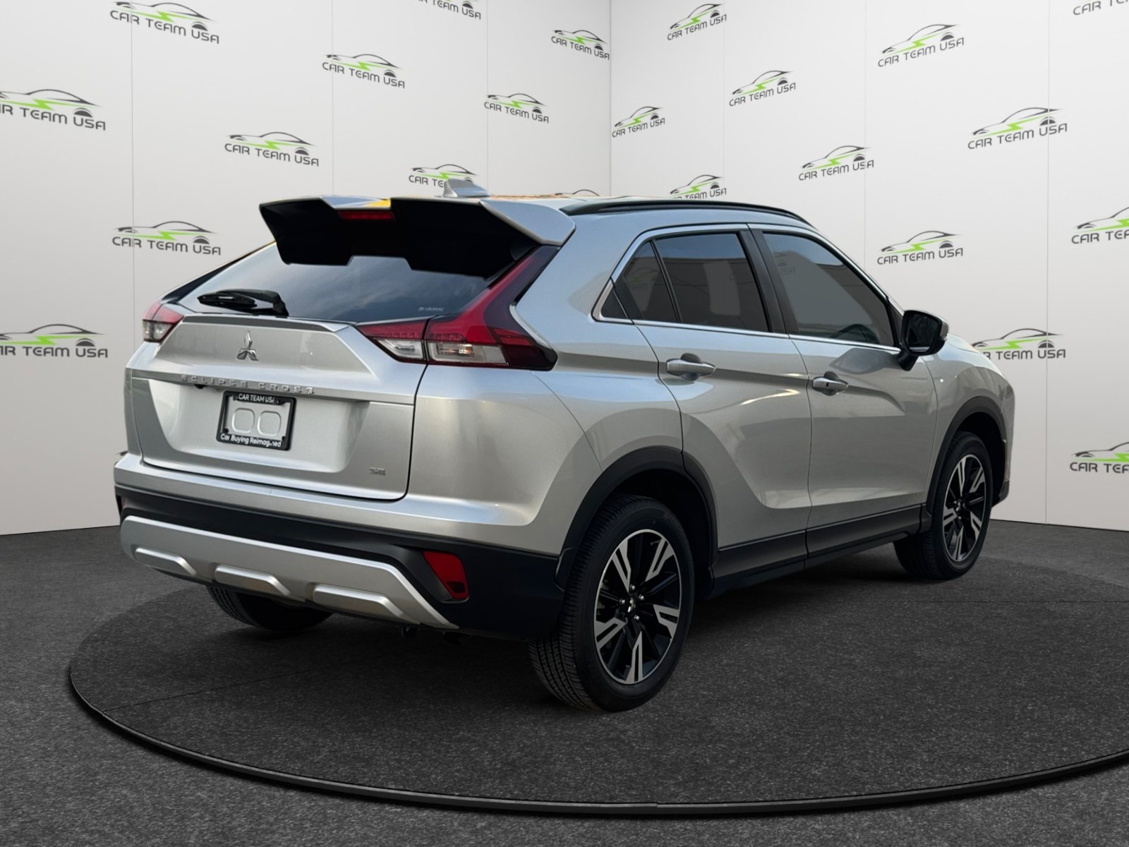 Vehicle image 5 of 40