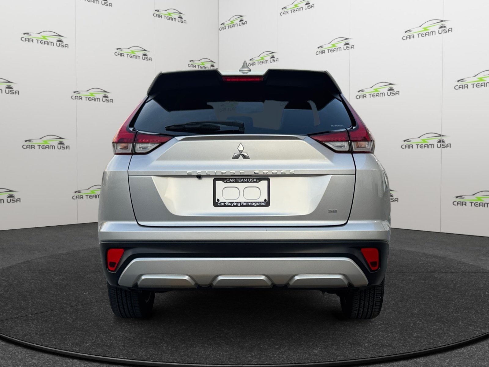 Vehicle image 6 of 40