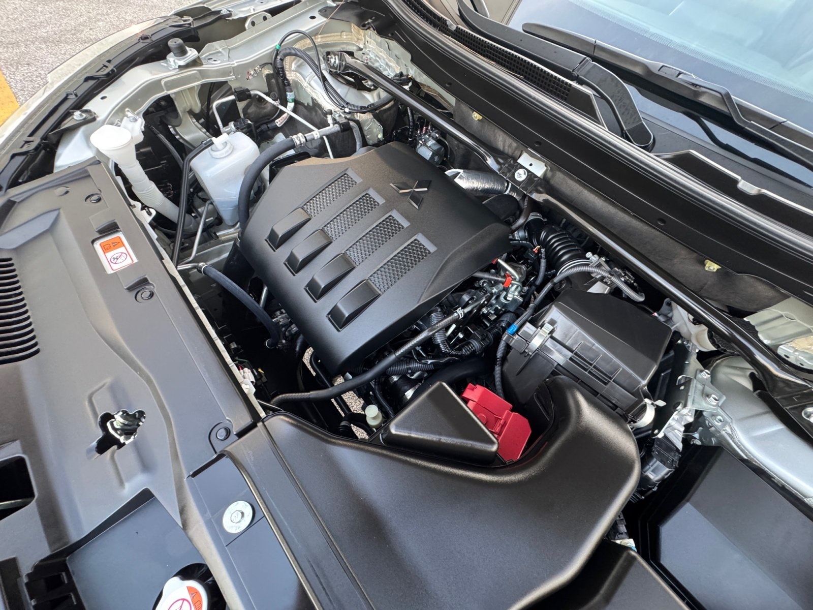Vehicle image 36 of 40