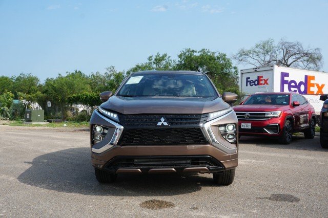 Vehicle image 2 of 33