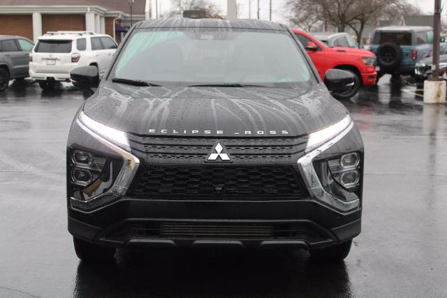 Vehicle image 2 of 43