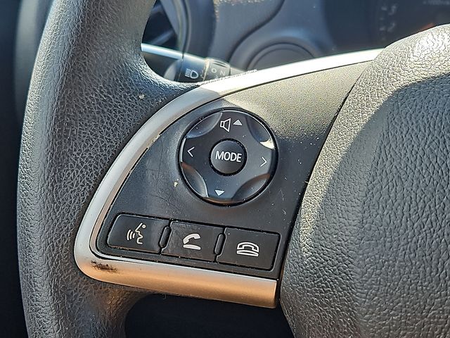 Vehicle image 20 of 31
