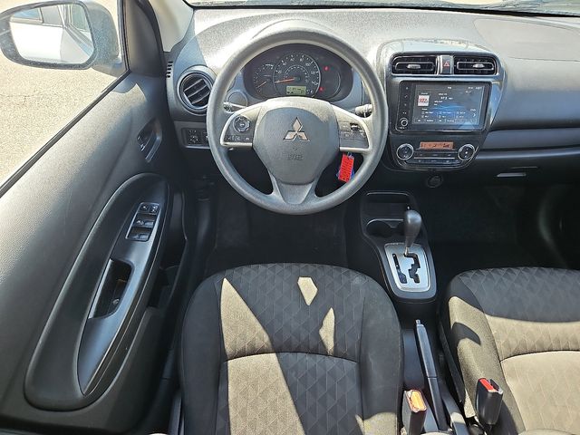 Vehicle image 11 of 31