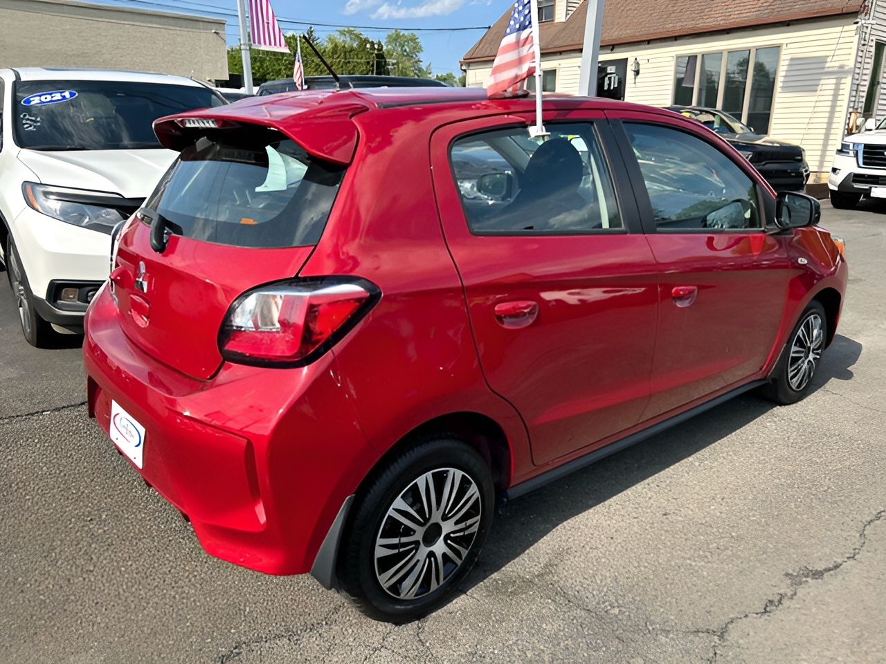 Vehicle image 29 of 32