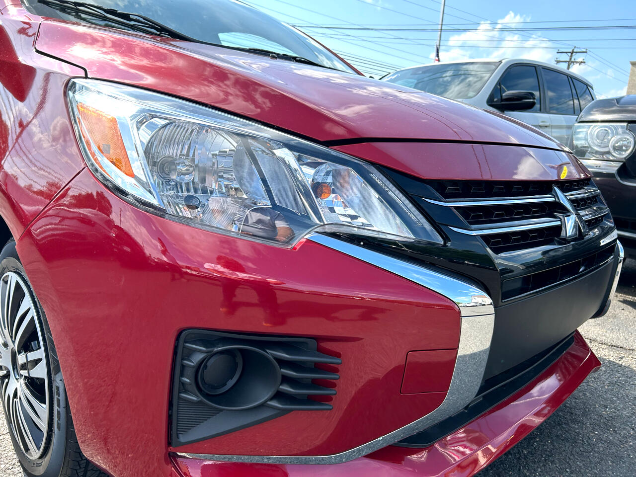 Vehicle image 8 of 32
