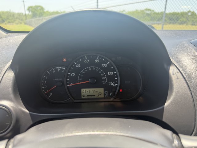 Vehicle image 16 of 30