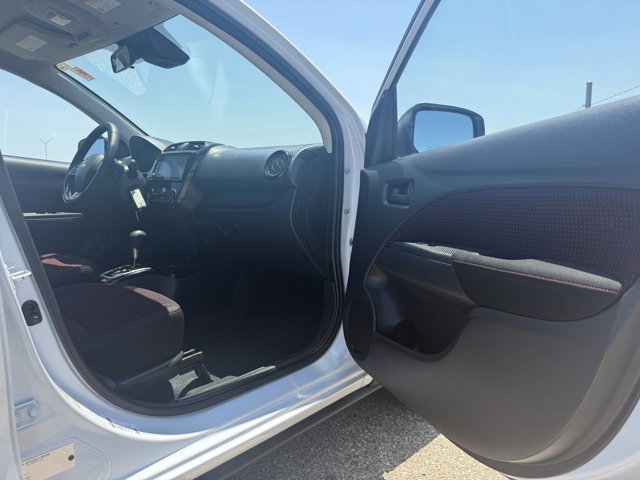 Vehicle image 8 of 30