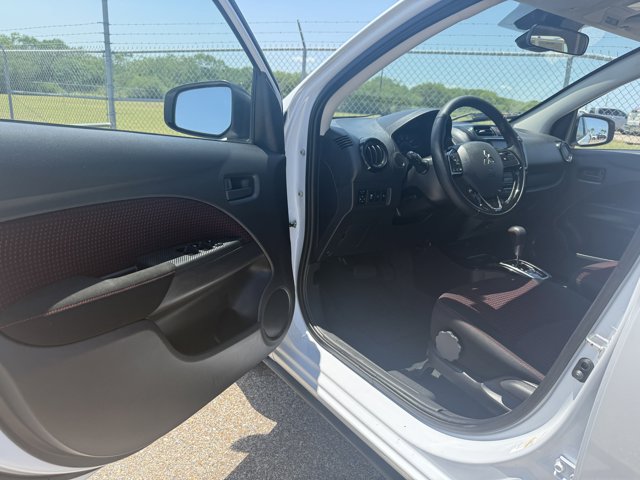 Vehicle image 15 of 30