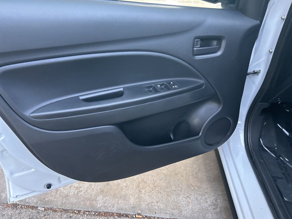 Vehicle image 9 of 23