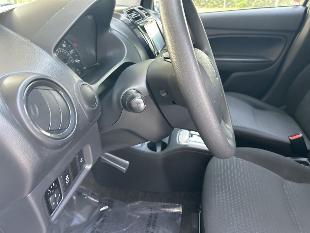 Vehicle image 12 of 23