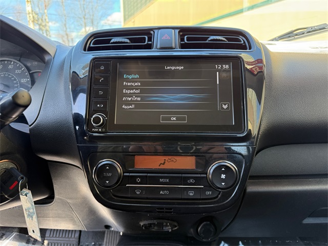 Vehicle image 18 of 27