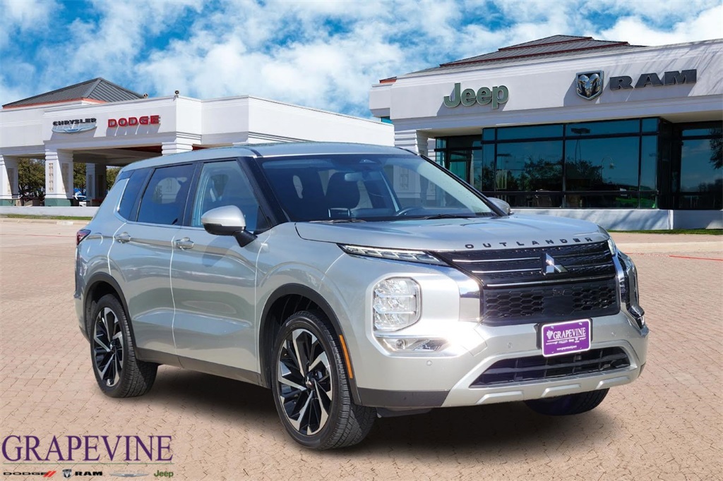 Vehicle image 3 of 30