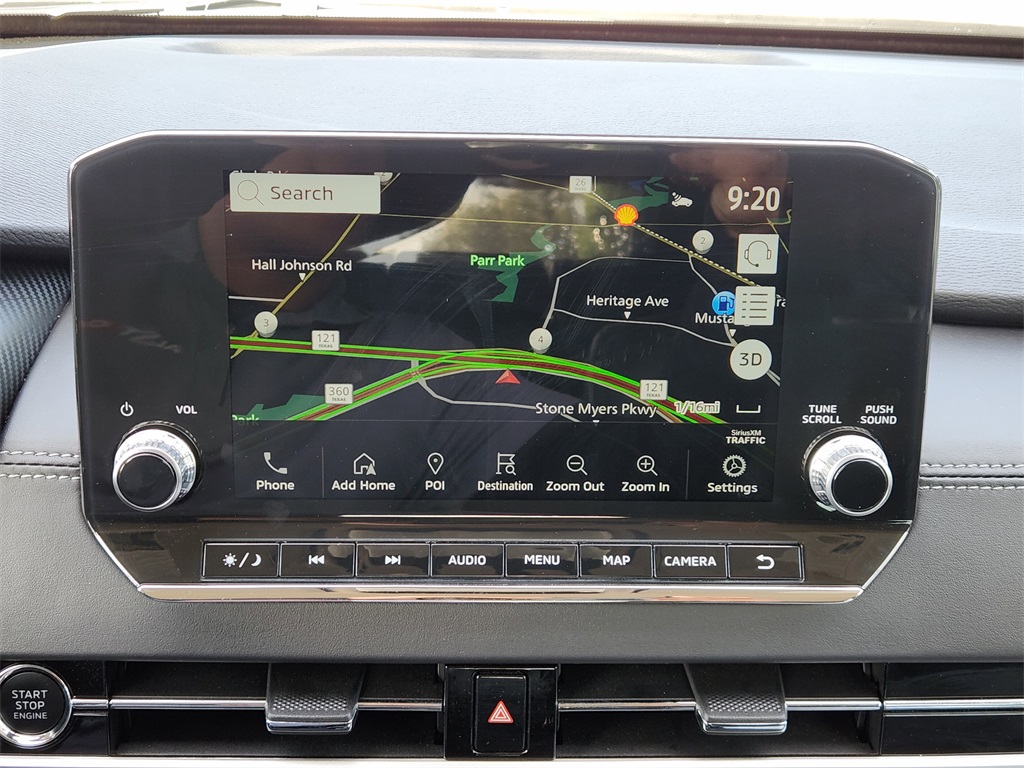 Vehicle image 10 of 30