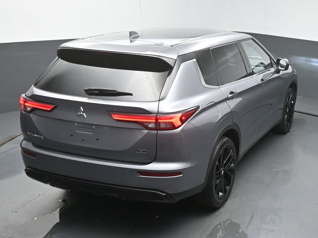Vehicle image 20 of 50