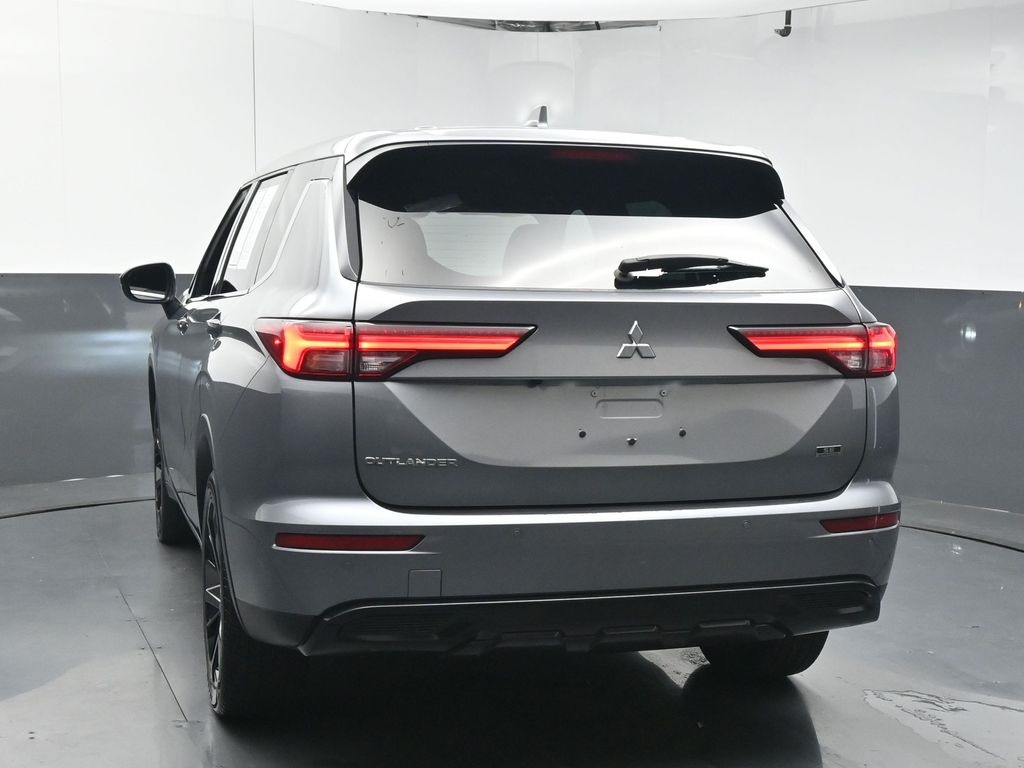 Vehicle image 23 of 50