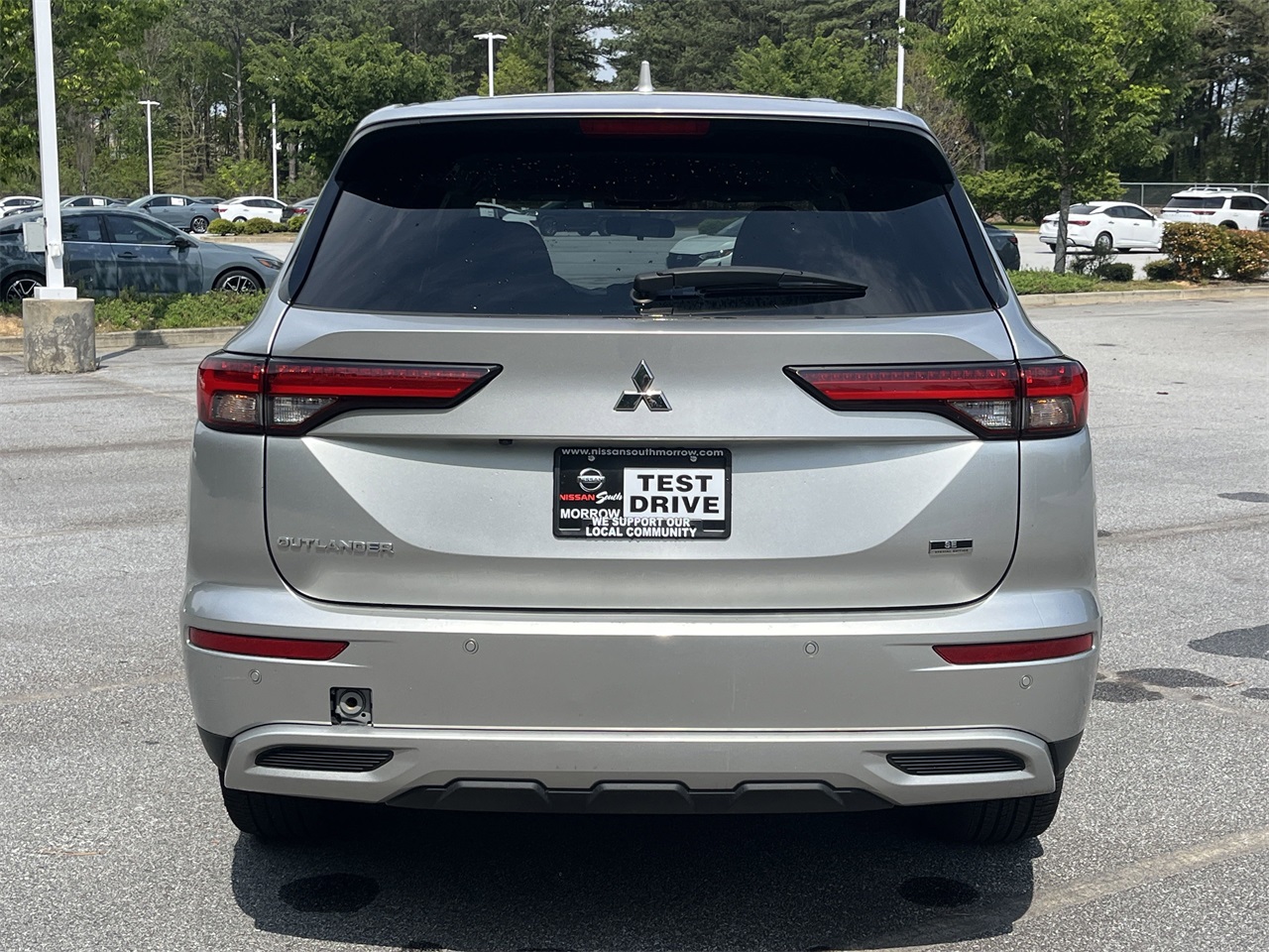 Vehicle image 7 of 33