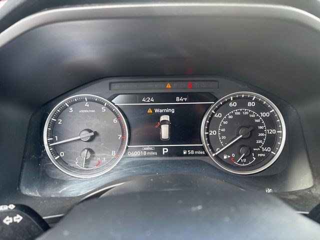 Vehicle image 23 of 48