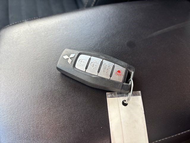 Vehicle image 34 of 48