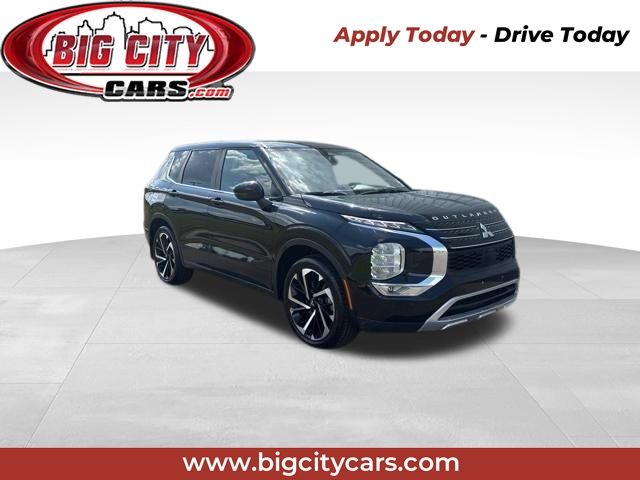 Vehicle image 3 of 48