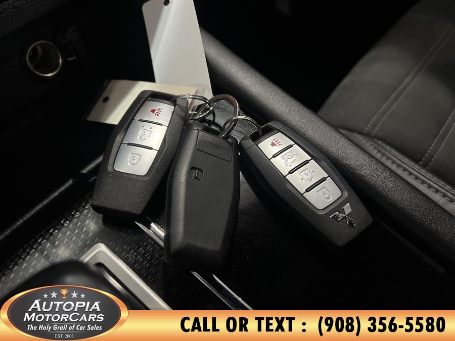 Vehicle image 38 of 41