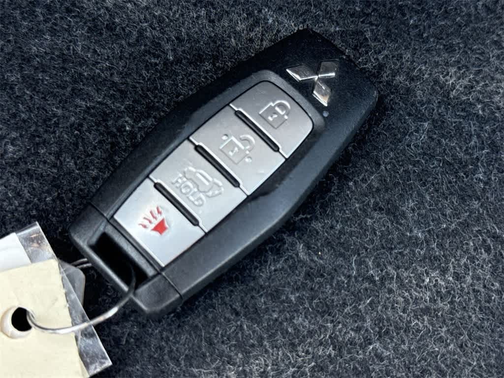 Vehicle image 20 of 26