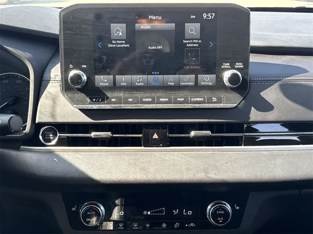Vehicle image 16 of 26