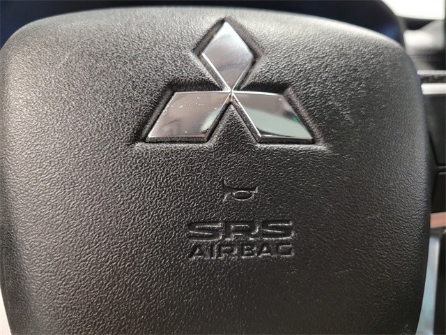 Vehicle image 23 of 27