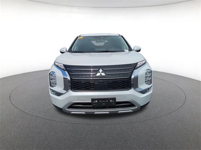 Vehicle image 2 of 34