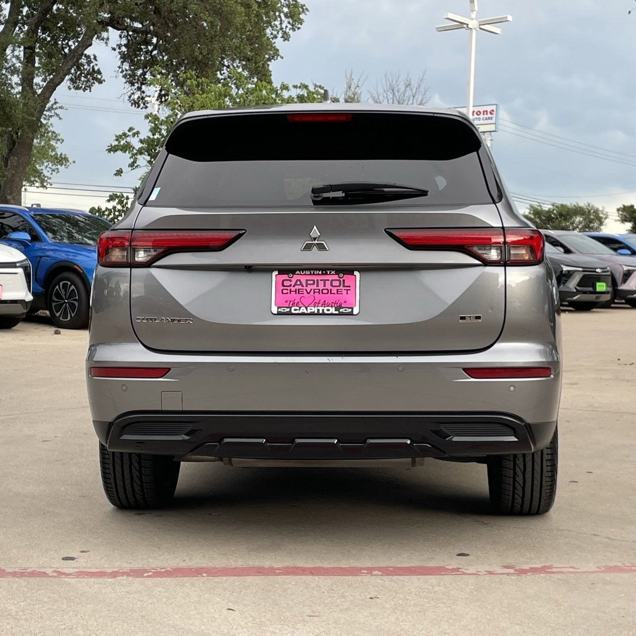 Vehicle image 5 of 27