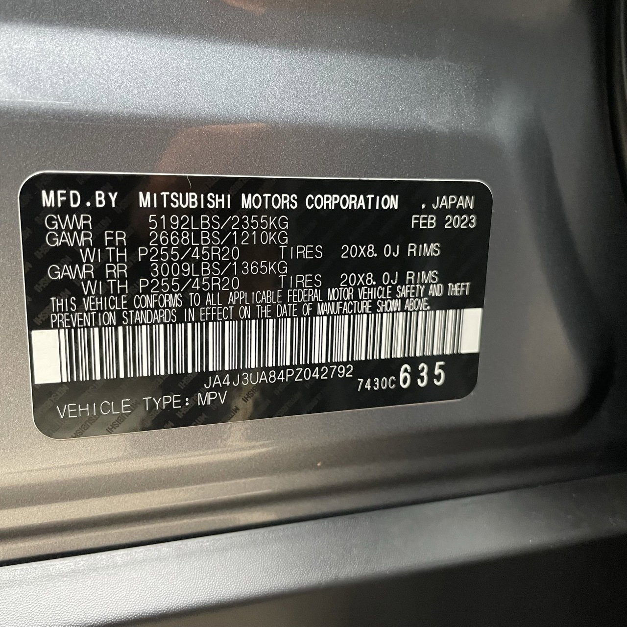 Vehicle image 24 of 27