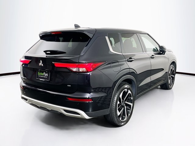 Vehicle image 5 of 31