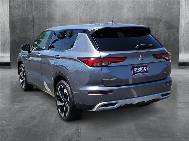 Vehicle image 7 of 26