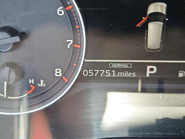Vehicle image 11 of 26