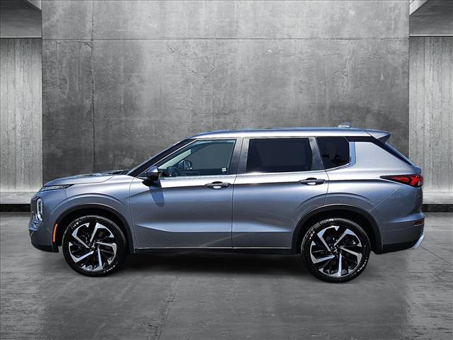 Vehicle image 8 of 26