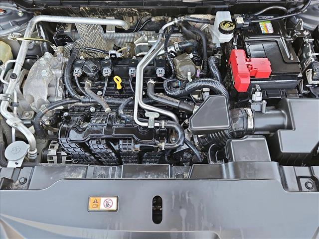 Vehicle image 24 of 26
