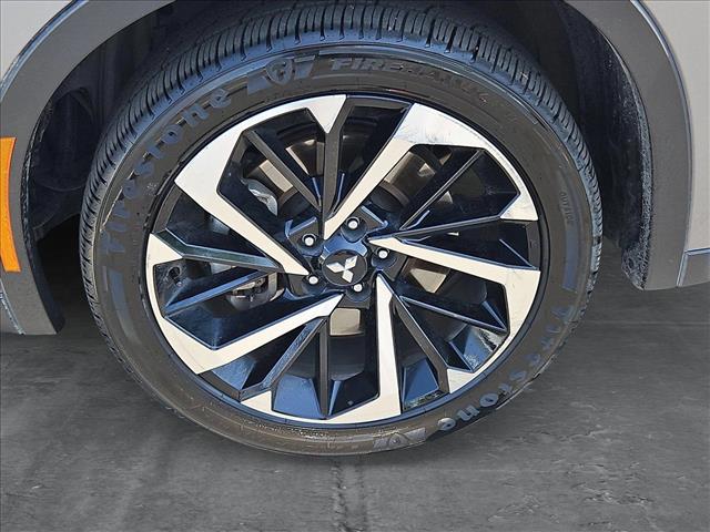 Vehicle image 25 of 26