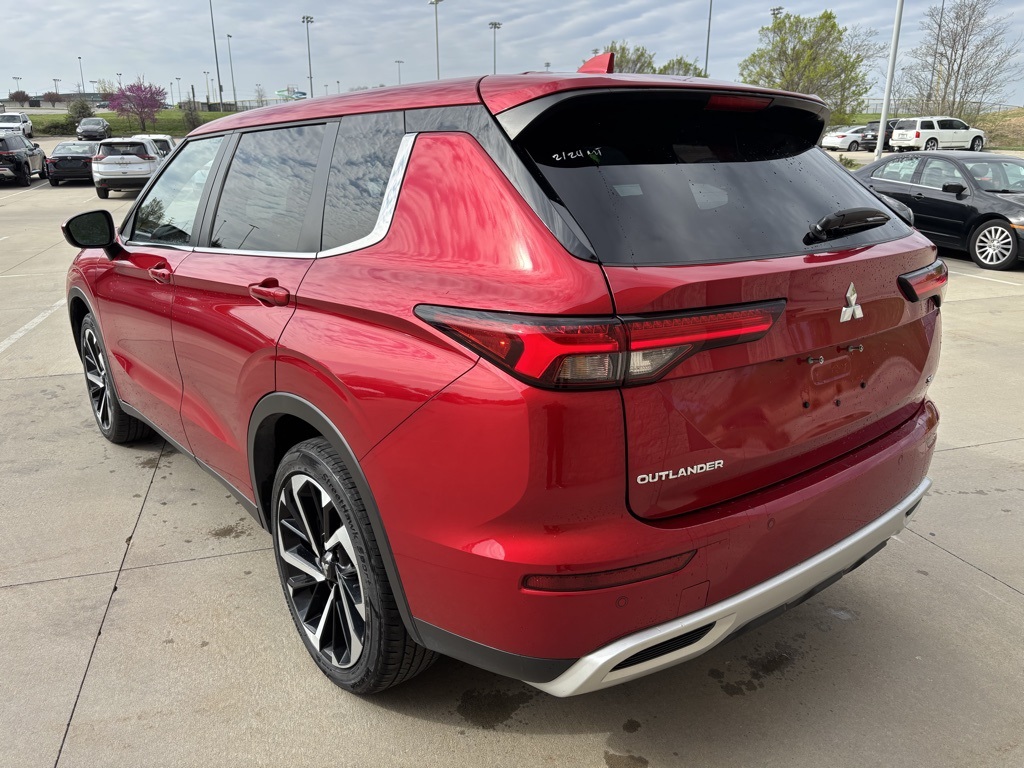 Vehicle image 6 of 29