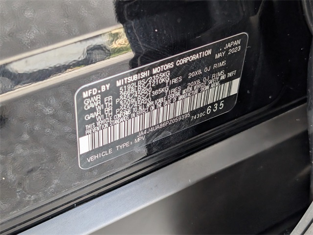 Vehicle image 19 of 31