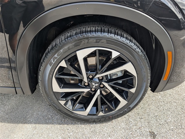 Vehicle image 18 of 31