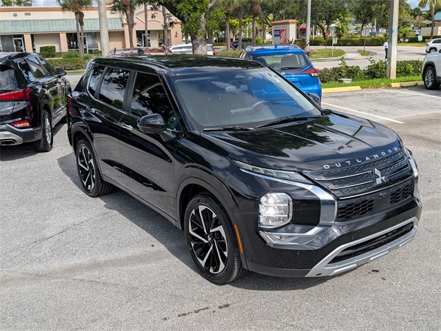 Vehicle image 4 of 31