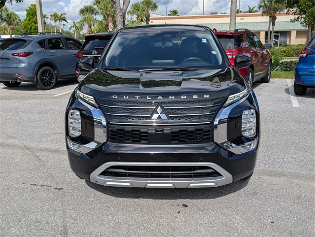 Vehicle image 2 of 31