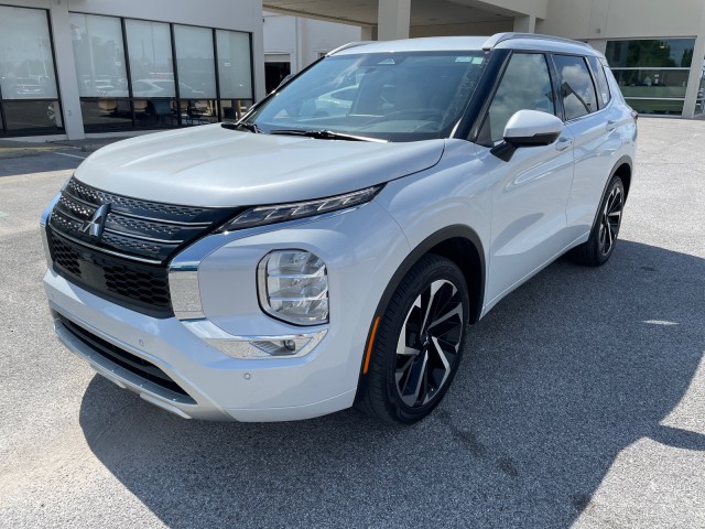 Vehicle image 1 of 28
