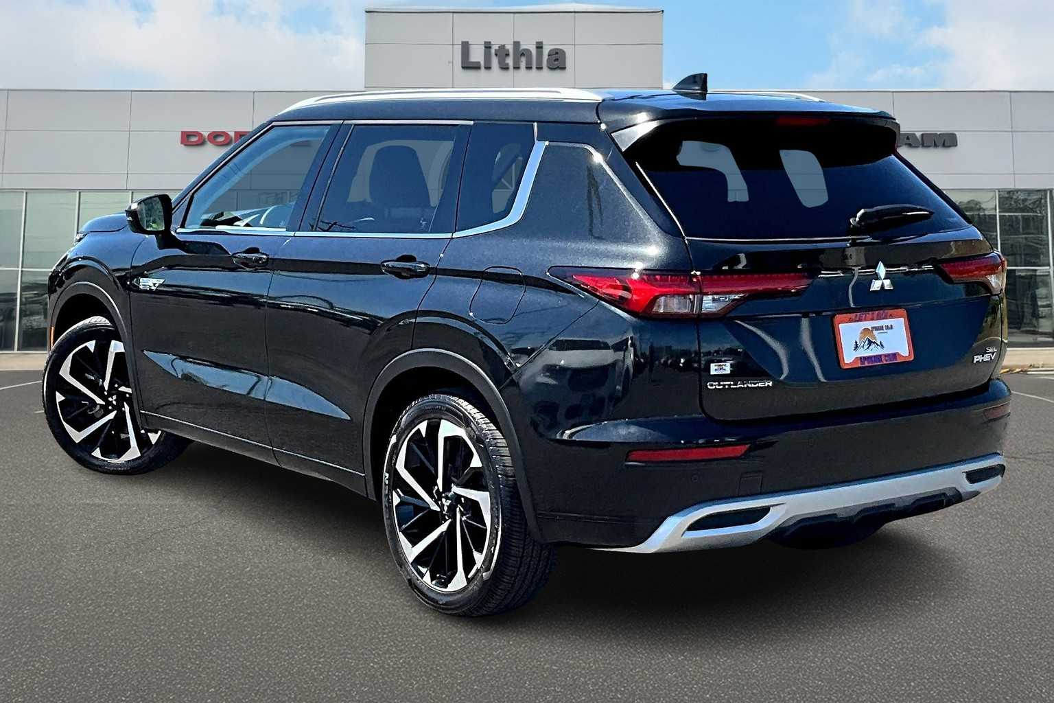 Vehicle image 6 of 30