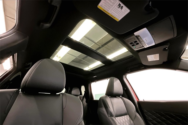 Vehicle image 13 of 39