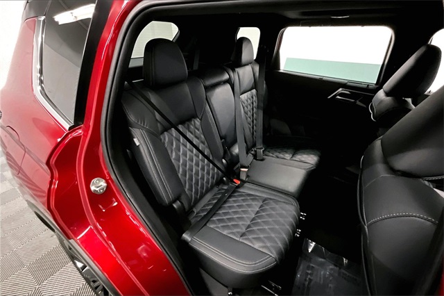 Vehicle image 12 of 39