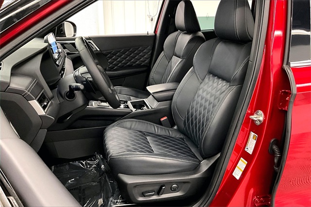 Vehicle image 10 of 39
