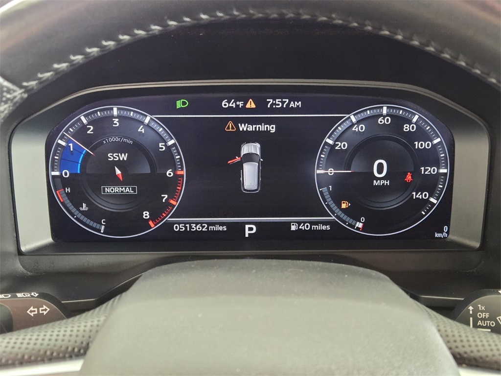 Vehicle image 27 of 31